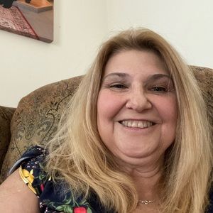 Meet your Posher, Diane